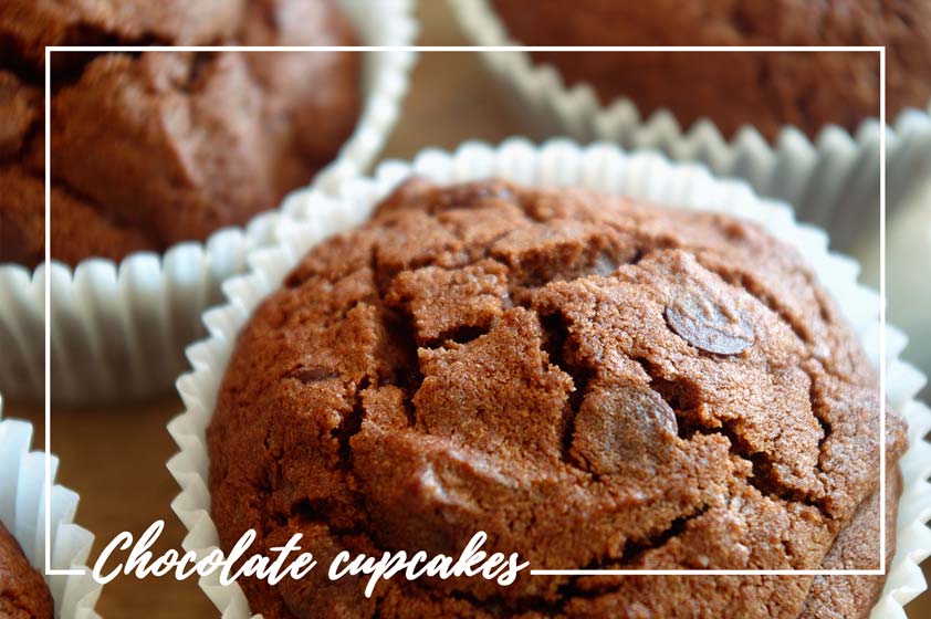 Chocolate_cupcakes_og
