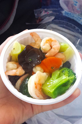 Shrimp-and-vegetables-salad